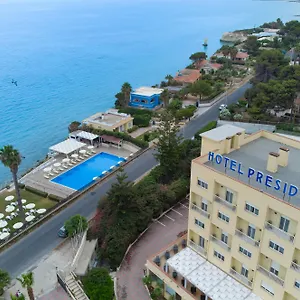 President Sea Palace 4*, Lido di Noto Olaszország