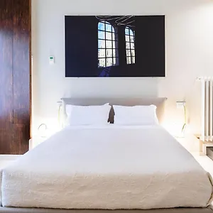 Oda ve Kahvaltı Bc Maison Bed&cafe, Milano