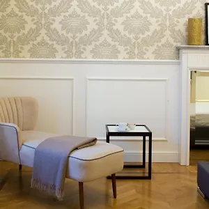 3* بيت ضيافة دومو رومز