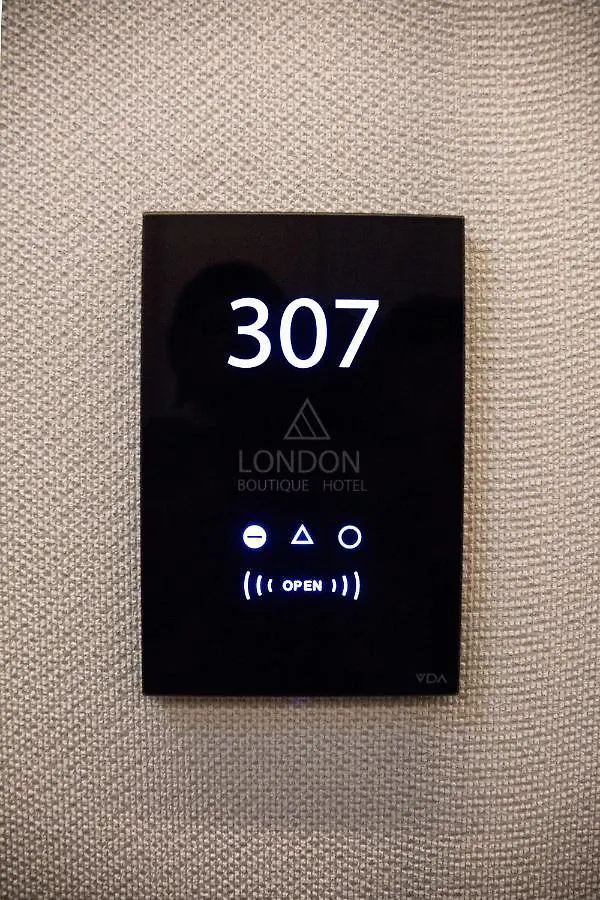 London Hotel Milan 2*,