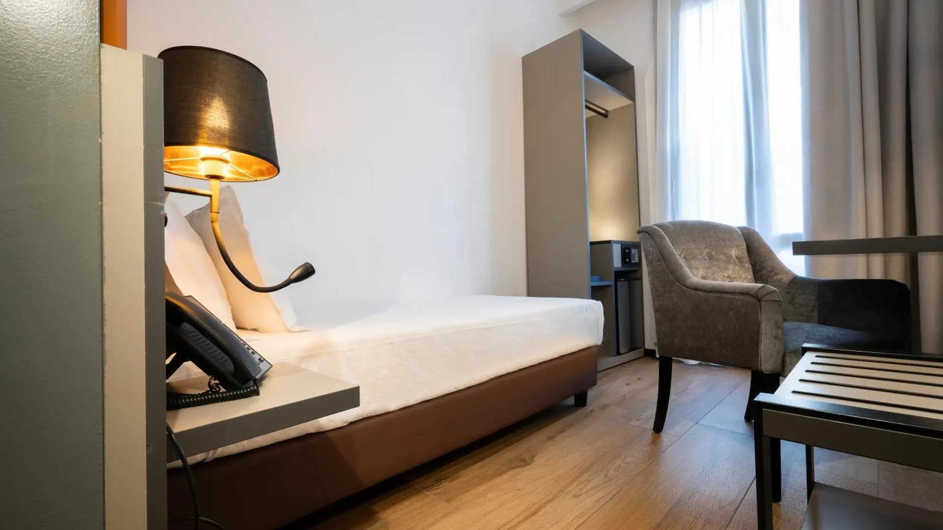 London Hotel Milan